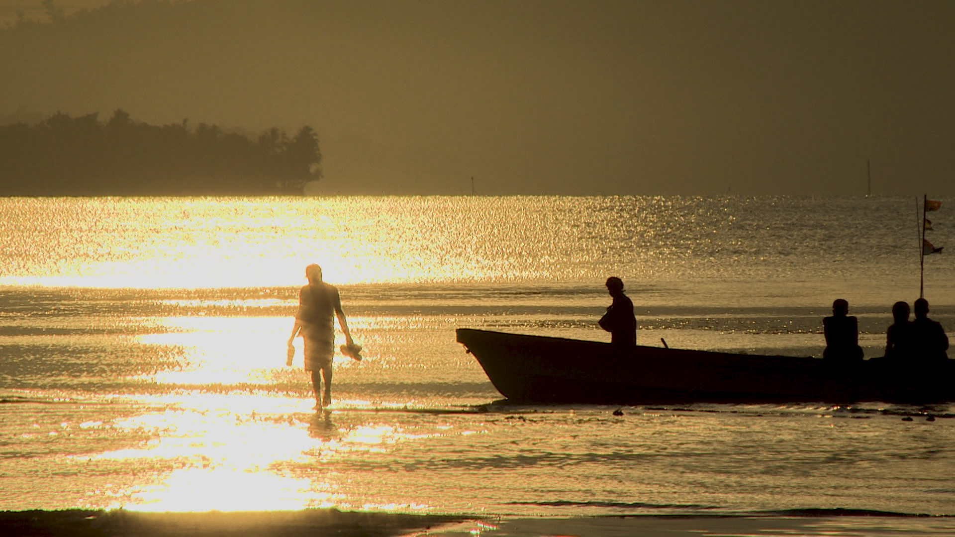Pandemic Warriors: How Australia broadcasts local voices, far and near